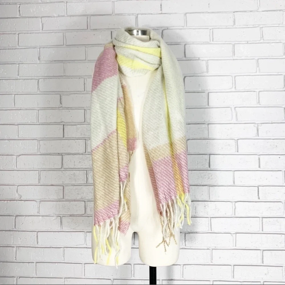Asos‎ Women’s River Island Cream Check Scarf